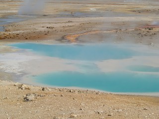 Geysers bleu intense