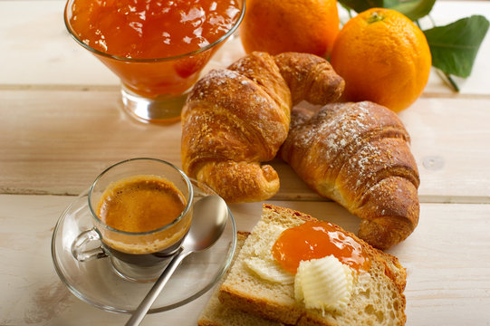 continental breakfast - colazione