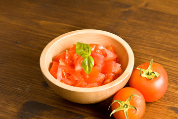 Pomodori tagliati a cubetti