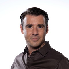 Obraz premium Handsome man portrait