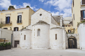 Fototapeta na wymiar Vallisa church. Bari. Apulia.