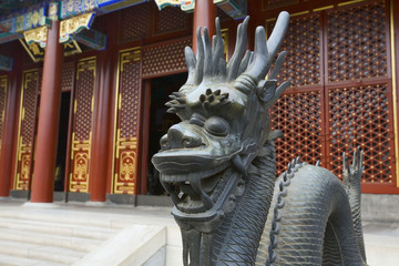 chine,beijing : palais d'été, dragon de bronze