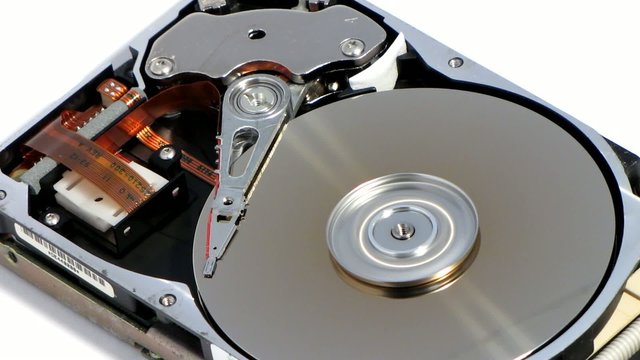 HDD reading  writing close-up