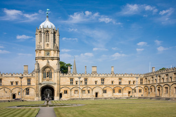 Fototapeta na wymiar Kościół Chrystusa jest Tom Tower, Oxford University