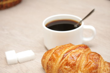café croissant