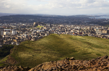Naklejka premium Edinburgh From Holyrood Park