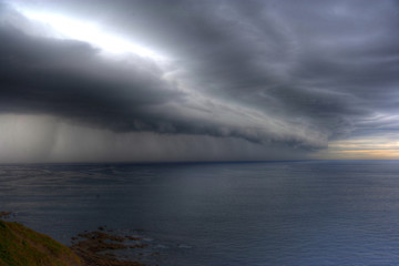 Temporale sull'oceano