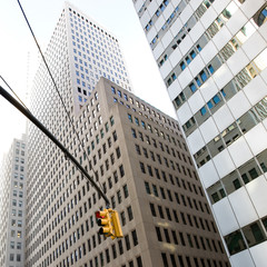 Fototapeta premium Hochhäuser in den Straßen von New York City