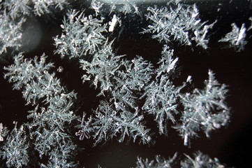 Eiskristalle auf Auto