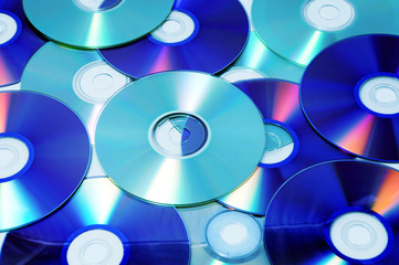 CD, CD-ROM and DVD
