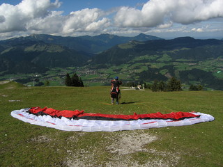 Paragliding 01