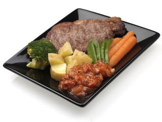 Grilled Steak with Steamed Vegetables