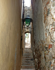 Alleyway Bar Entrance