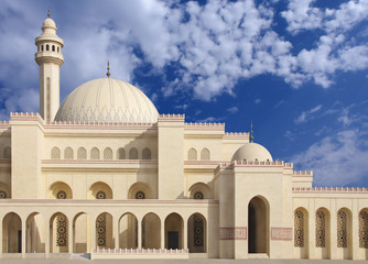 Fototapeta na wymiar Minaret and domes of Al Fateh Mosque, looking towards NW