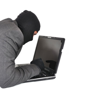 Attaque informatique