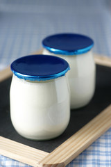 Yaourt blanc/Bleu