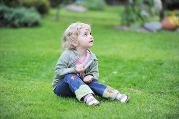 Fototapeta premium little girl