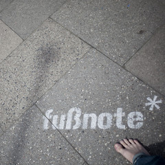 Fototapeta premium Fußnote*