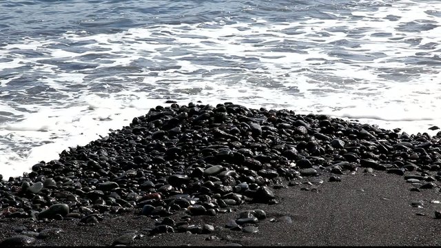 Black beach of Tahiti
