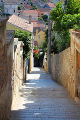 Obraz premium Narrow streets of Mali Losinj