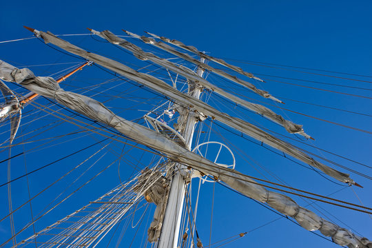 Albero di nave a vela