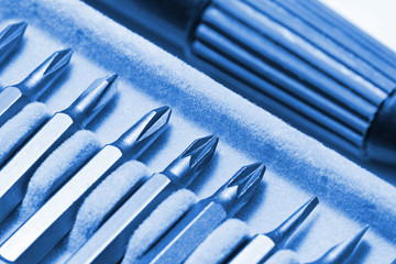 Set of handle and screwdriver bits