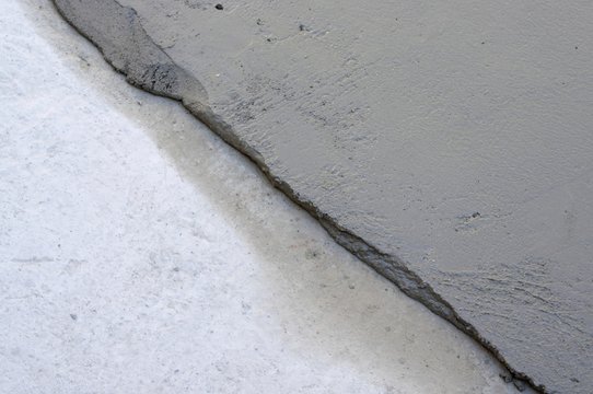 Background:fresh cement