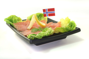 Lachs mit Zitrone und Dill