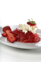 Mashed strawberry and mascarpone