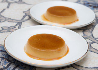 crème caramel