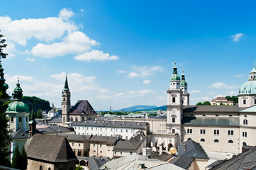 Fototapeta na wymiar Salzburg kościoły