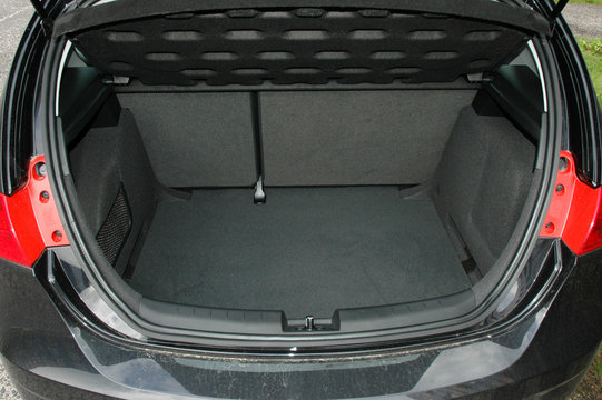 Empty trunk