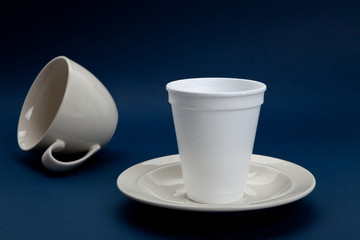 Disposable Cup and Coffee Cup