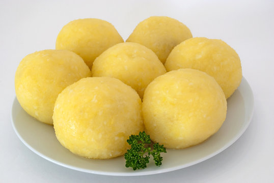 Kl&ouml;&szlig;e