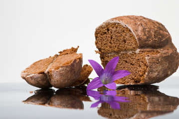 Honey cake and small flower