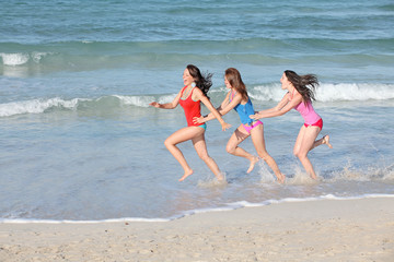 happy teens on summer vacation or spring break
