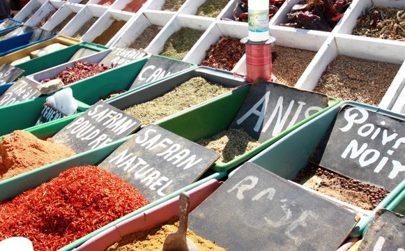 Tunisie - Houmet Souk - March&eacute; aux &eacute;pices