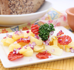 Kartoffelsalat mit Chorizo