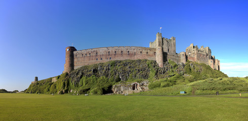 bamburgh castle northumberland coast