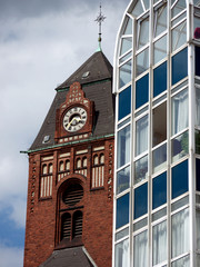 Berlin-Kirche und Neubau