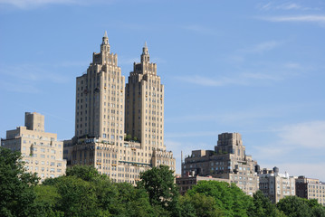 Fototapeta na wymiar New York City skyscraper apartments near central park.