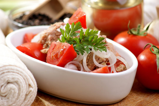 Thunfisch Tomaten Salat