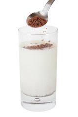 Glas Milch mit Kakao inklusive exaktem Beschneidungspfad