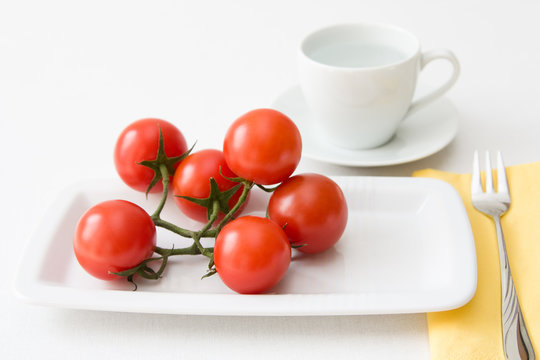 Tomaten und Wasser