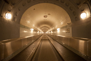 Alter Elbtunnel, Hamburg