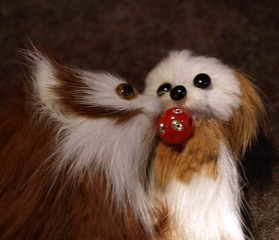 Obraz premium Kuss zwischen stofftieren