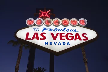 Muurstickers Vegas Sign Night © trekandphoto