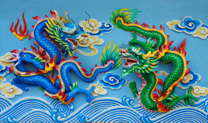 couple chinese dragon statue - 23673158