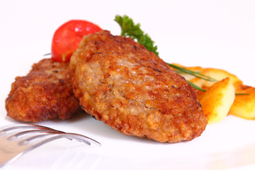 frikadellen mit bratkartoffeln