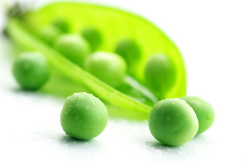 Pea pod and peas